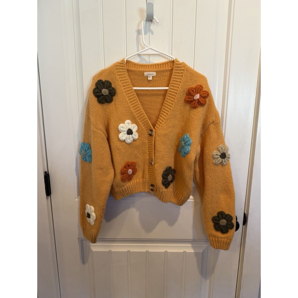 Debut Women’s Small Mustard Yellow 3D Floral Applique Cardigan Chunky Knit